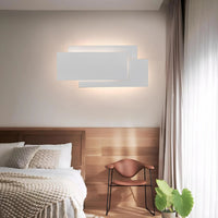 Modern wall light suitable for bedroom and living room use