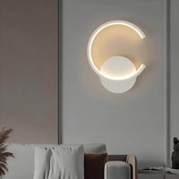 Cauzac™ Modern LED Wall Light with Elegant Minimalist Design