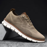 Men's casual shoes with comfortable and lightweight trainers in black