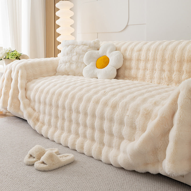 High-quality non-slip couch covers perfect for homes with pets