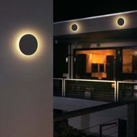 Cauzac™ Elegant LED Wall Lamp for Contemporary Spaces