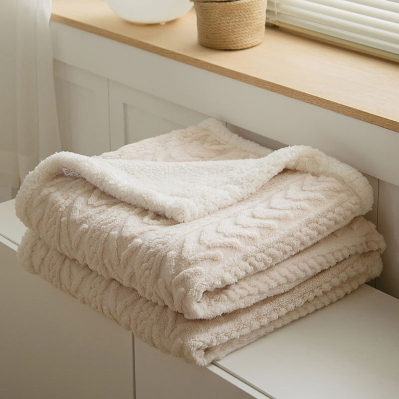 Cauzac™ Ultra-Soft Reversible Sherpa Fleece Blanket for Ultimate Comfort