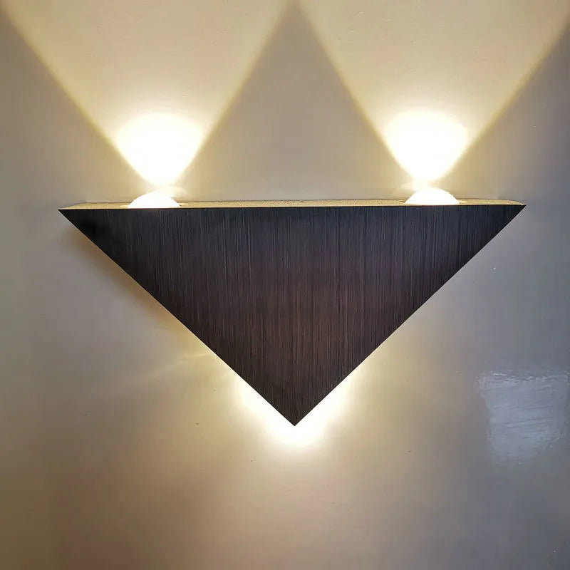 Cauzac™ Efficient Solar Outdoor Light with Auto Dusk Detection