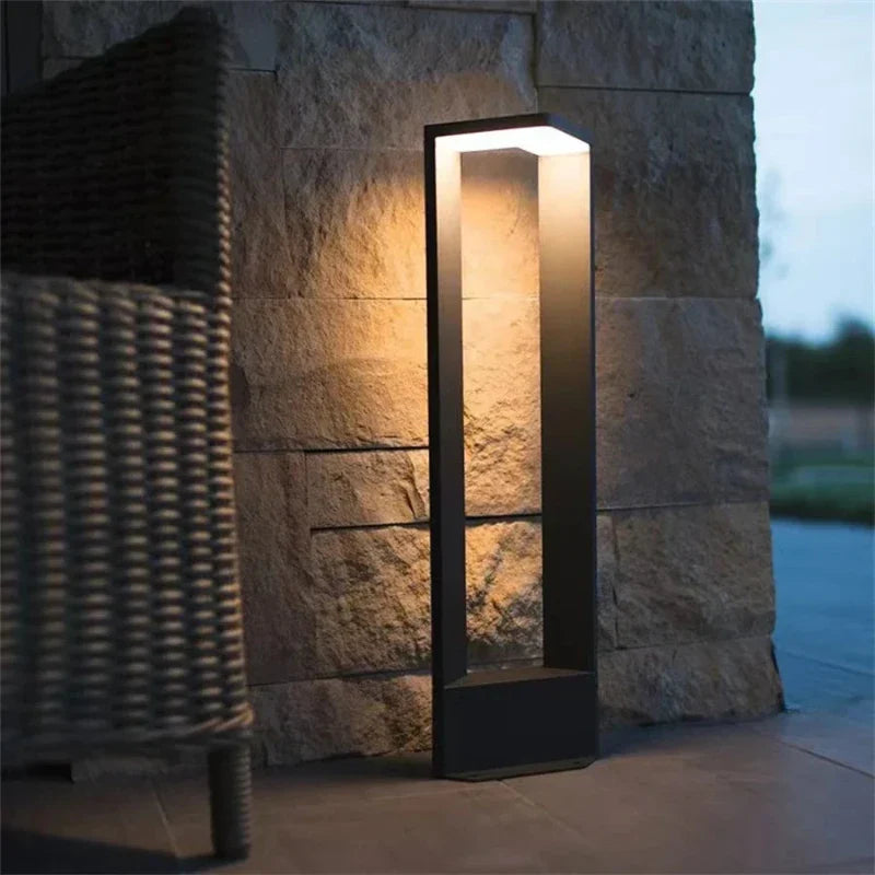 Cauzac™ Elegant LED Outdoor Lamp for Exterior Spaces