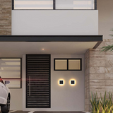 Cauzac™ Elegant LED Wall Lamp for Contemporary Spaces