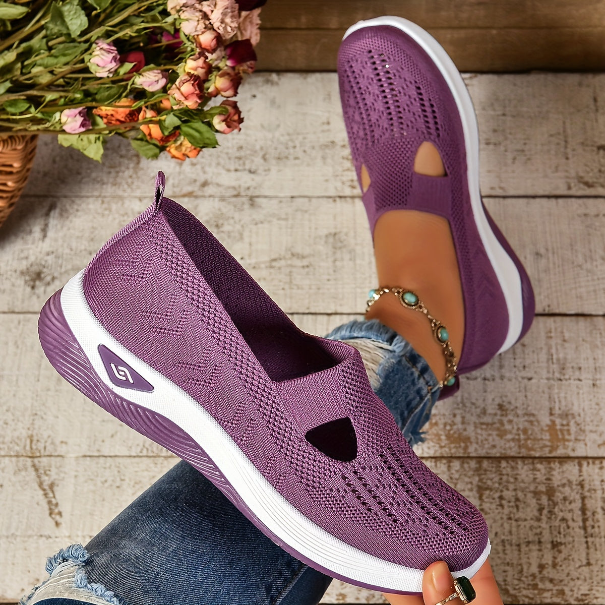 Women's slip on shoes comfort shoes for women best shoes for standing all day best walking shoes for women slip on sneakers comfortable shoes