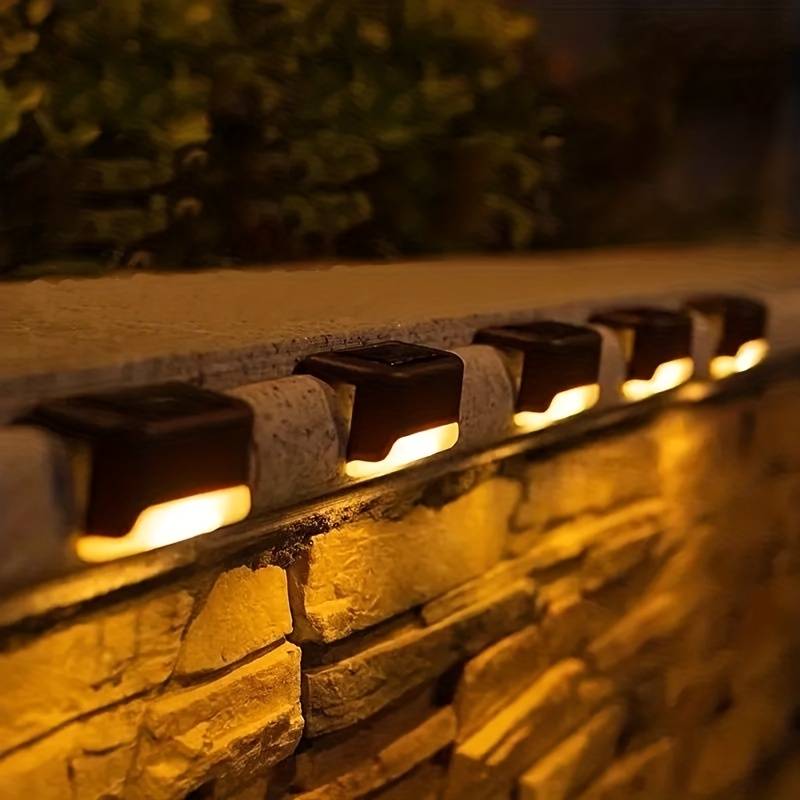 Cauzac™ Cordless Solar LED Wall Lights for Enhanced Garden Ambiance