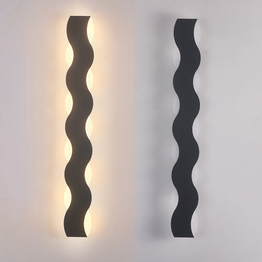 Cauzac™ Decorative Wave Outdoor Wall Light