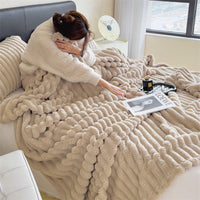 Cauzac™ Luxurious Faux Rabbit Fur Throw Blanket for Ultimate Comfort