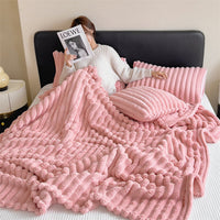 Cauzac™ Luxurious Faux Rabbit Fur Throw Blanket for Ultimate Comfort