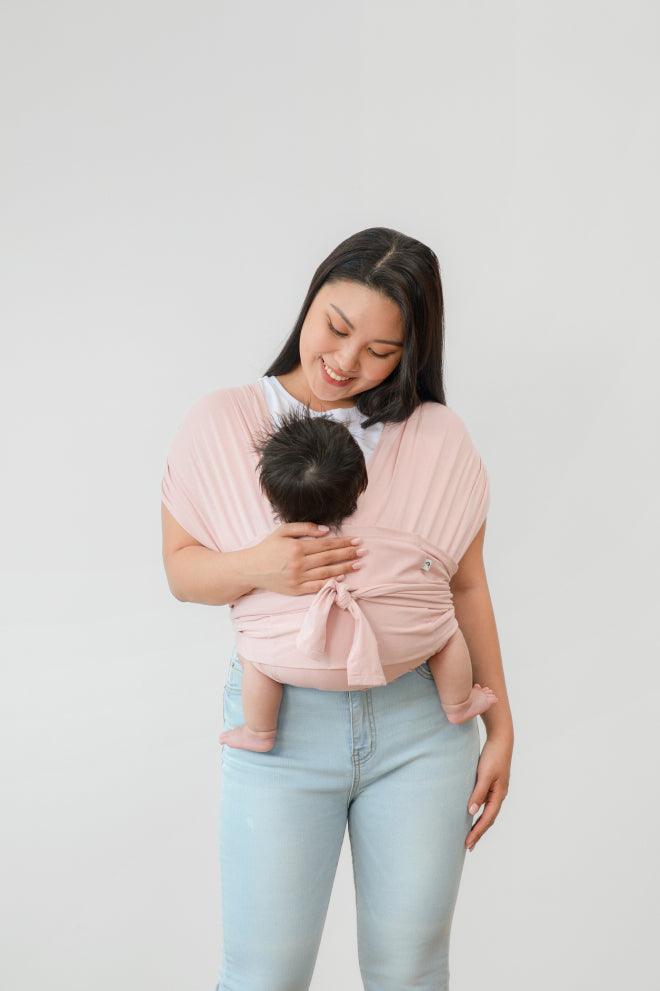 Adjustable baby wrap carrier for closeness