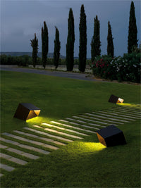 Cauzac™ Compact Solar Garden Light for Outdoor Ambiance