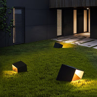 Cauzac™ Compact Solar Garden Light for Outdoor Ambiance