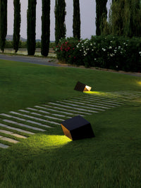 Cauzac™ Compact Solar Garden Light for Outdoor Ambiance