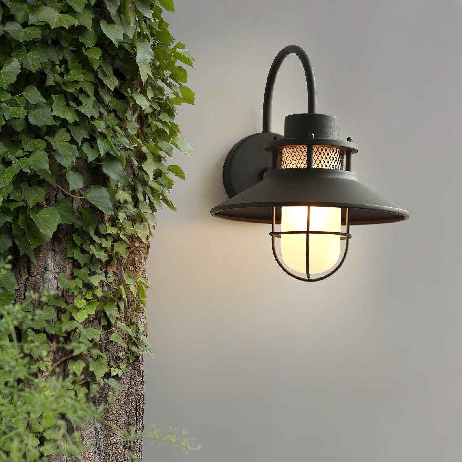 Cauzac™ Industrial Chic Outdoor Lamp - Weather-Resistant