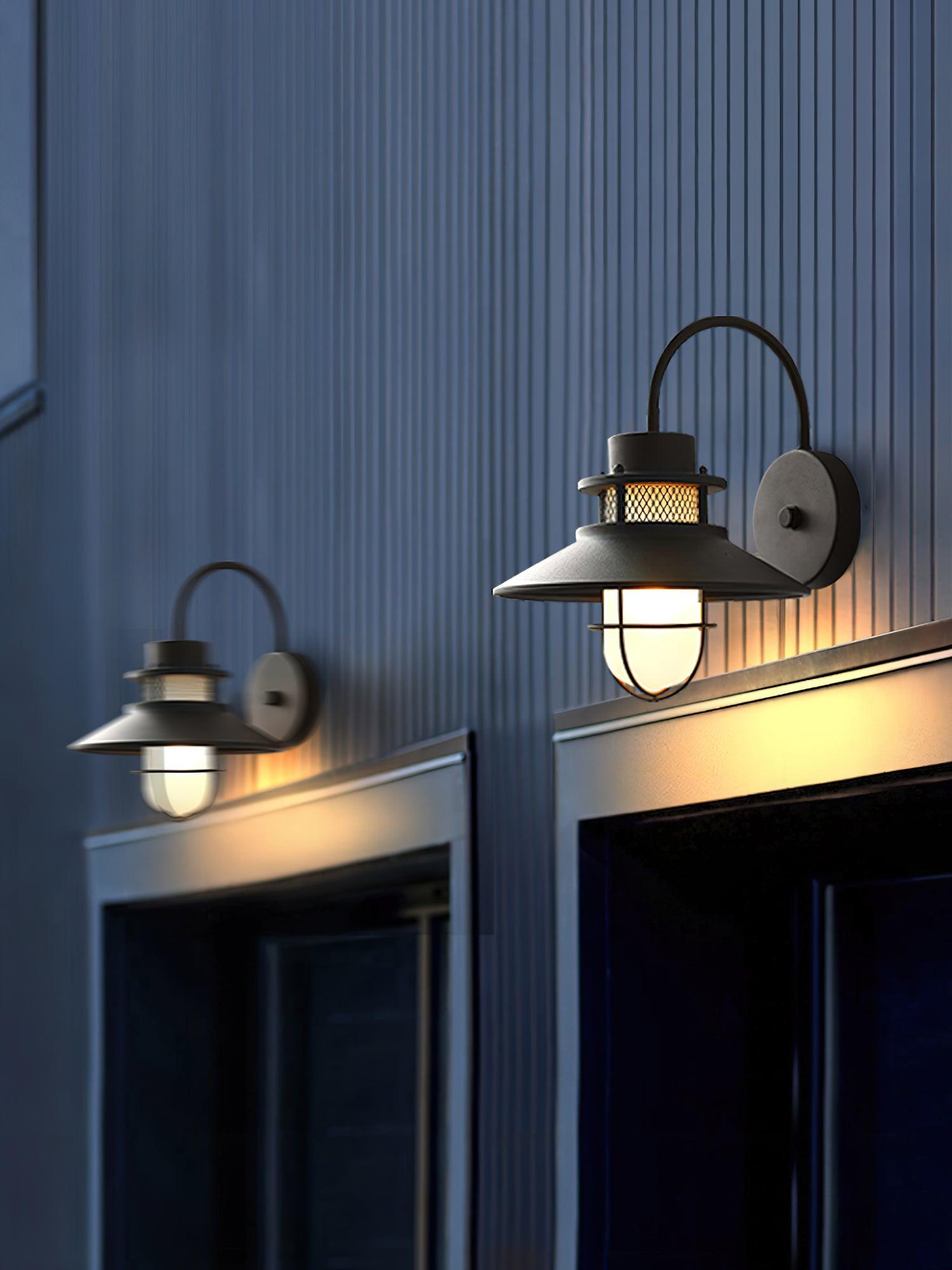 Cauzac™ Industrial Chic Outdoor Lamp - Weather-Resistant