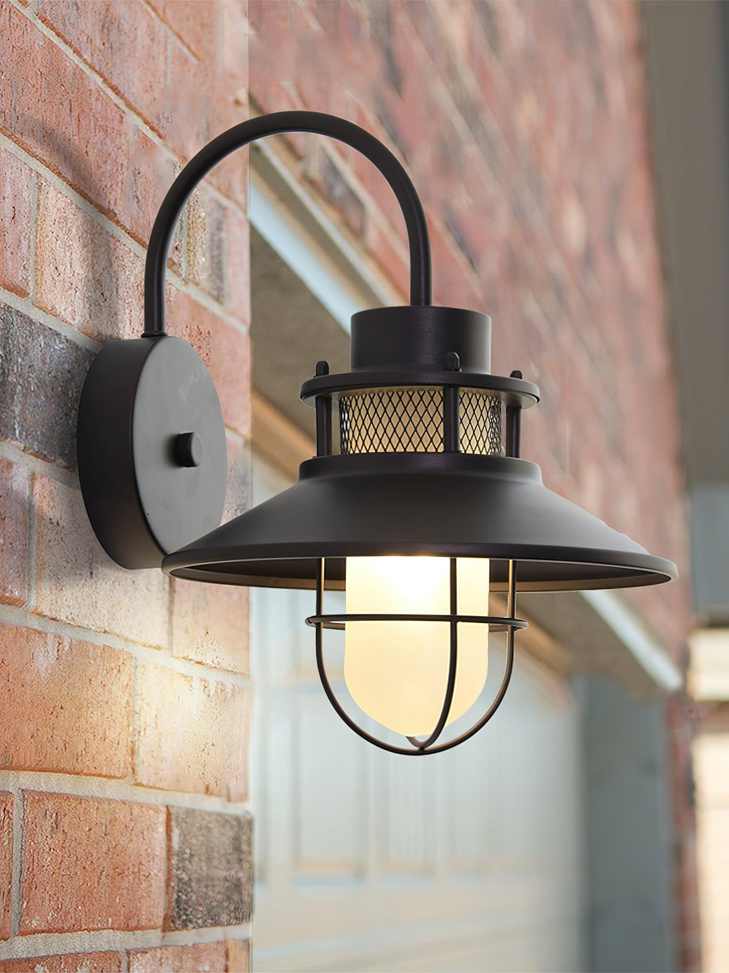 Cauzac™ Industrial Chic Outdoor Lamp - Weather-Resistant