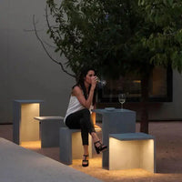 Cauzac™ Modern Solar-Powered Outdoor Lamp for Elegant Spaces