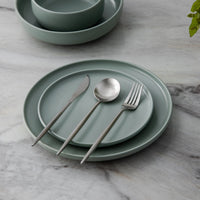 Cauzac™ Gold Matte Stainless Steel Flatware Set – 20-Piece Minimalist Dining Elegance