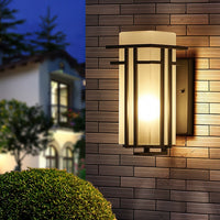 Cauzac™ Vintage Charm Iron Outdoor Wall Lamp
