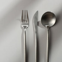 Cauzac™ Gold Matte Stainless Steel Flatware Set – 20-Piece Minimalist Dining Elegance