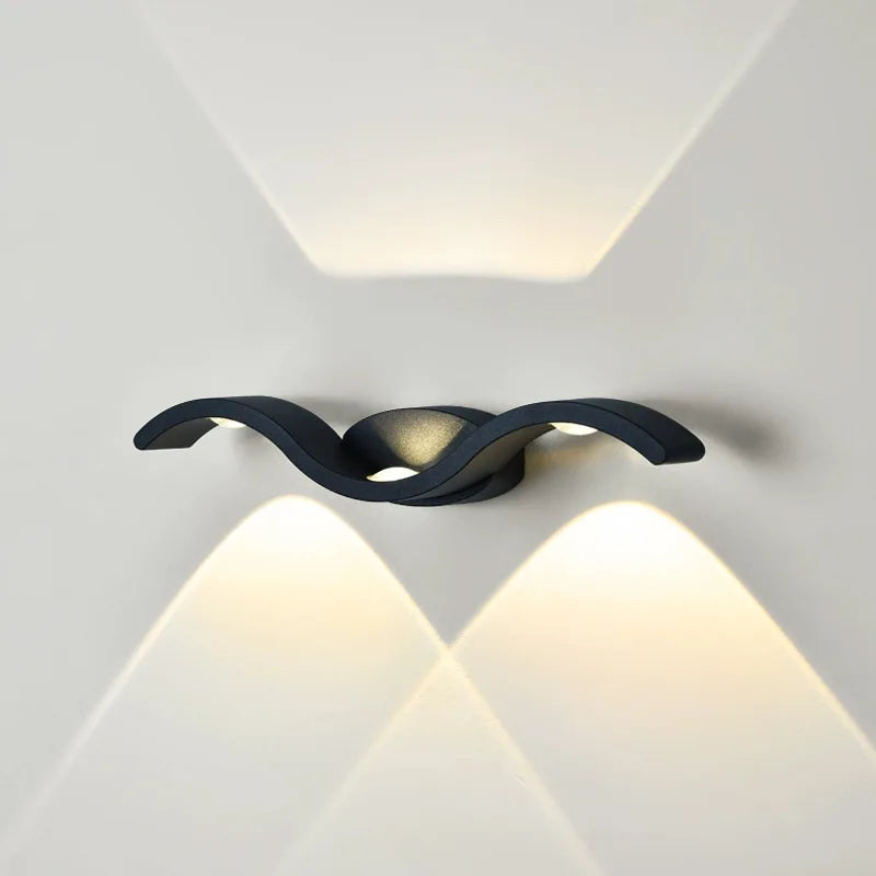 Cauzac™ Elegant LED Wall Light for Stylish Outdoor Spaces