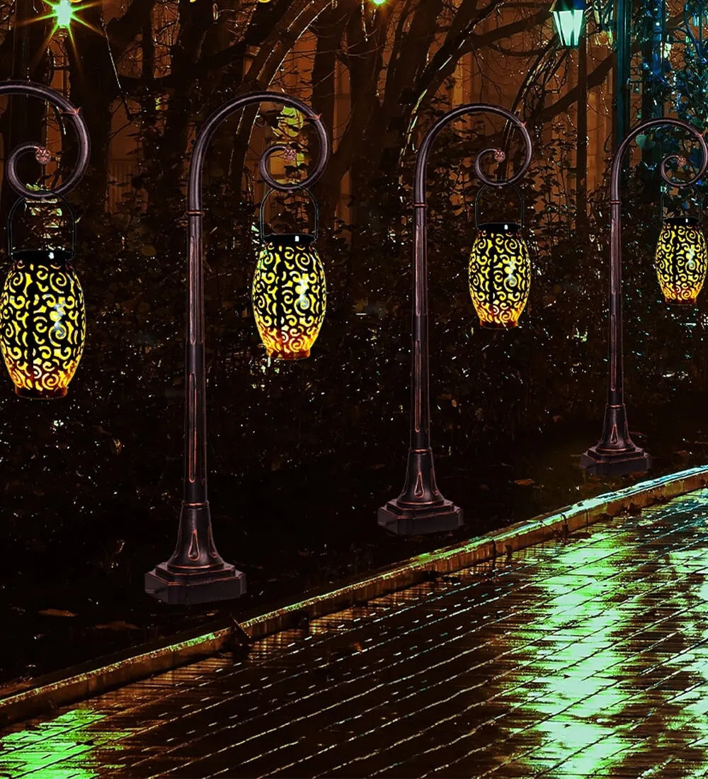 Cauzac™ Elegant Solar Lantern – Illuminate Your Outdoor Spaces