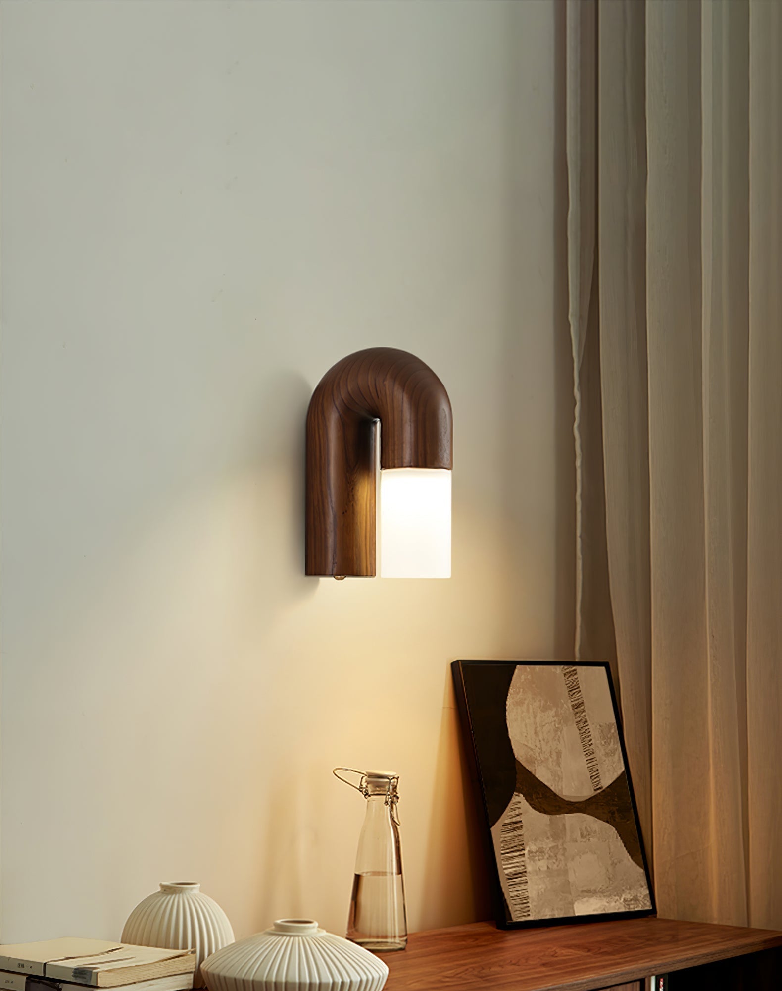 Cauzac™ Elegant Wooden Wall Lamp with Modern Design