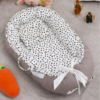 Cauzac™ Durable Baby Crib with Biomimetic Design