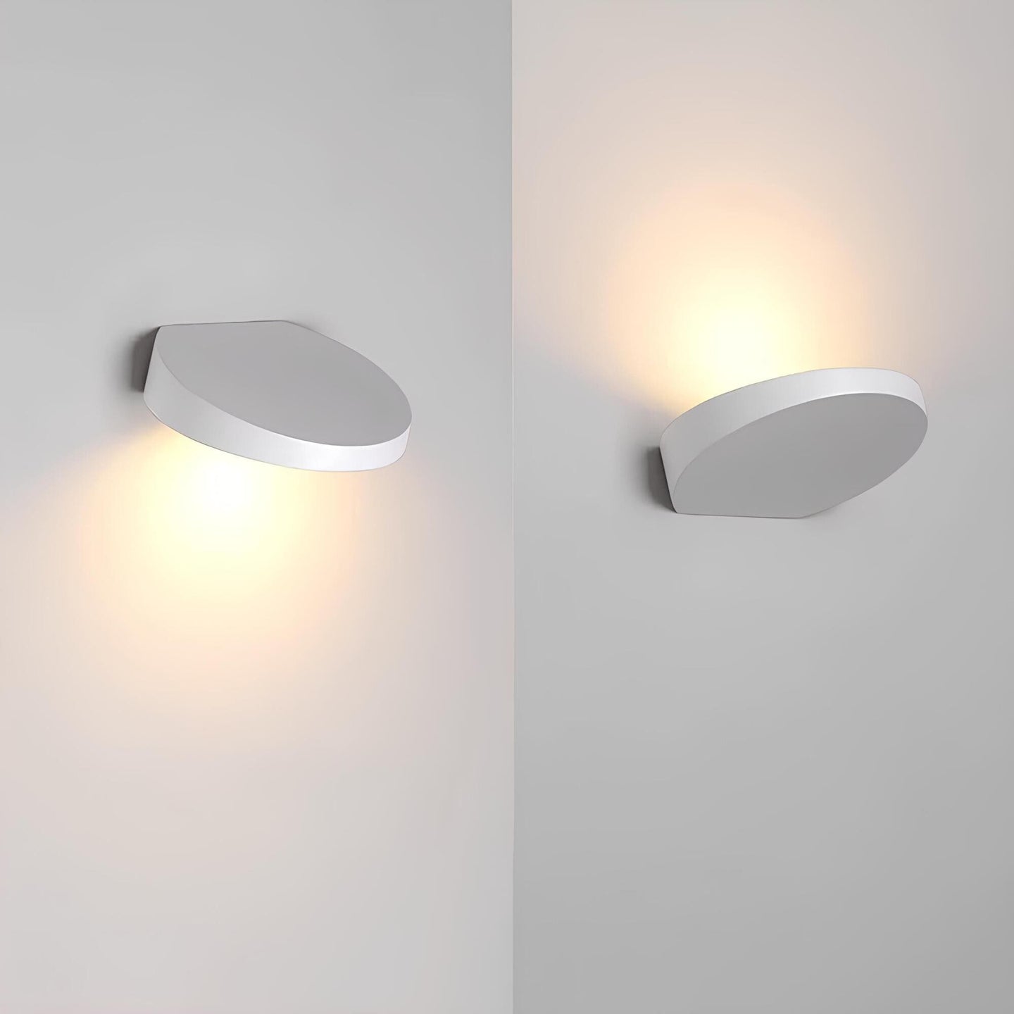 Cauzac™ Contemporary LED Wall Light for Gentle Illumination
