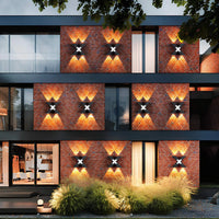 Cauzac™ Sleek Outdoor Wall Light for Contemporary Illumination