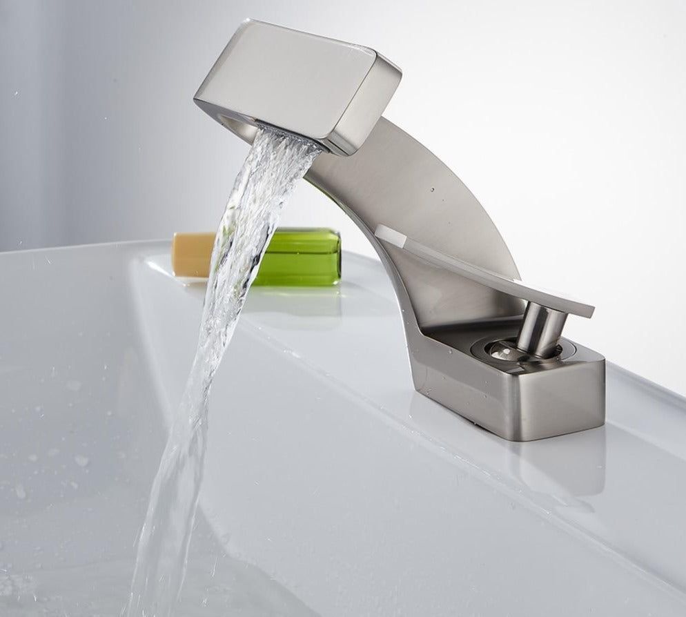 Cauzac™ Stylish Waterfall Bathroom Tap – Luxe Cascading Water Flow Mixer