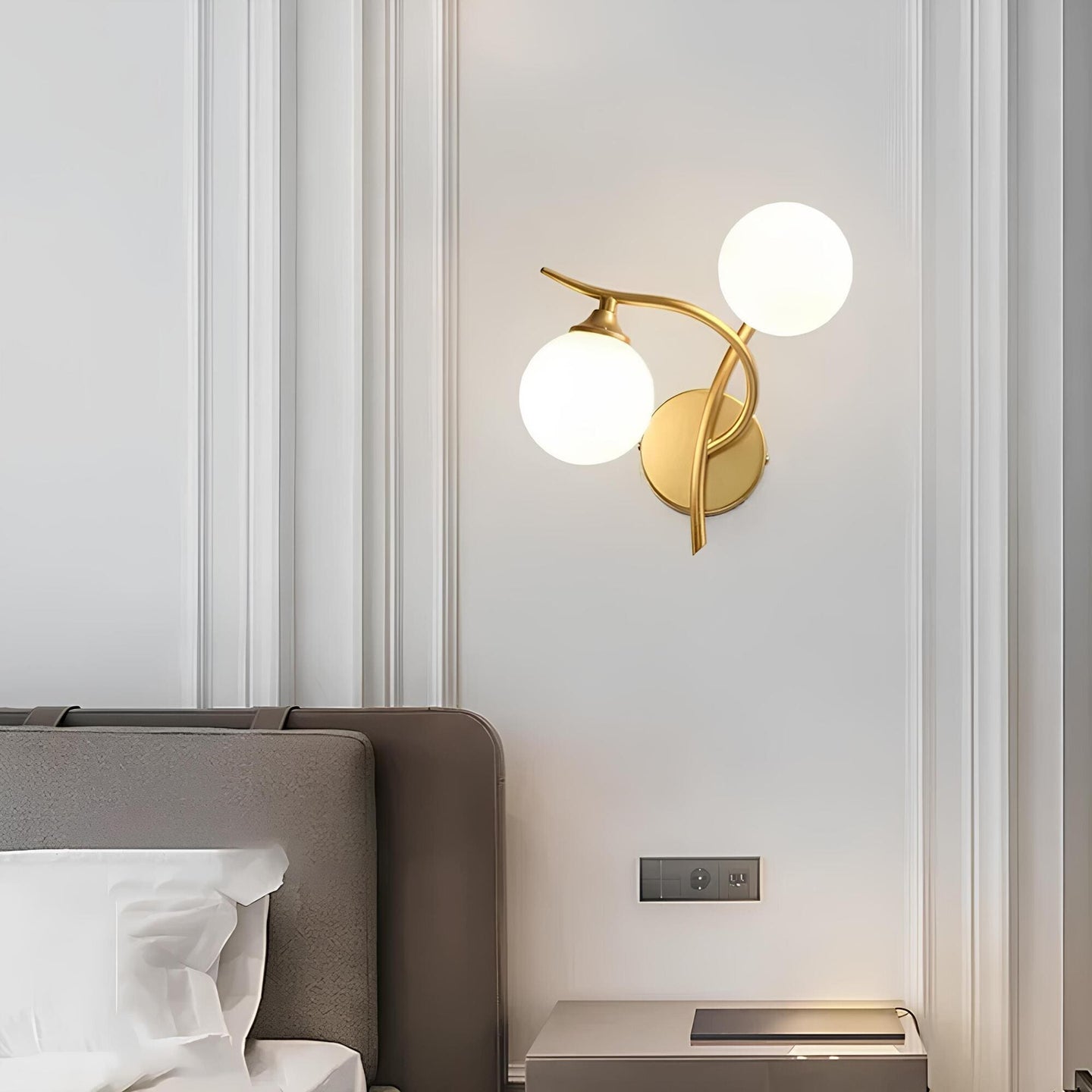 Cauzac™ Contemporary LED Wall Light – Stylish Interior Elegance